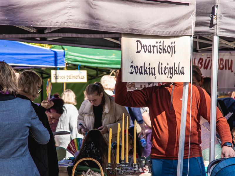Rudens šventė „SENAME JONŲ DVARE"