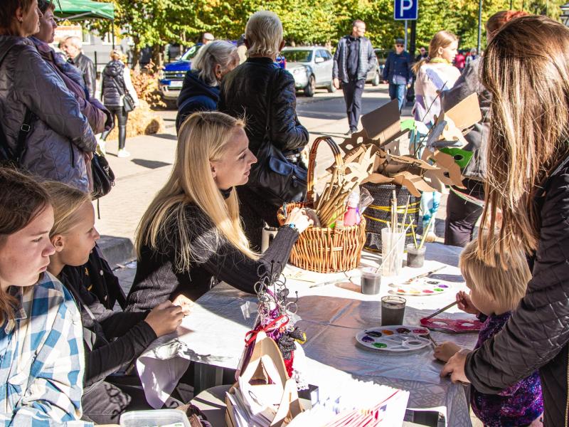 Rudens šventė „SENAME JONŲ DVARE"