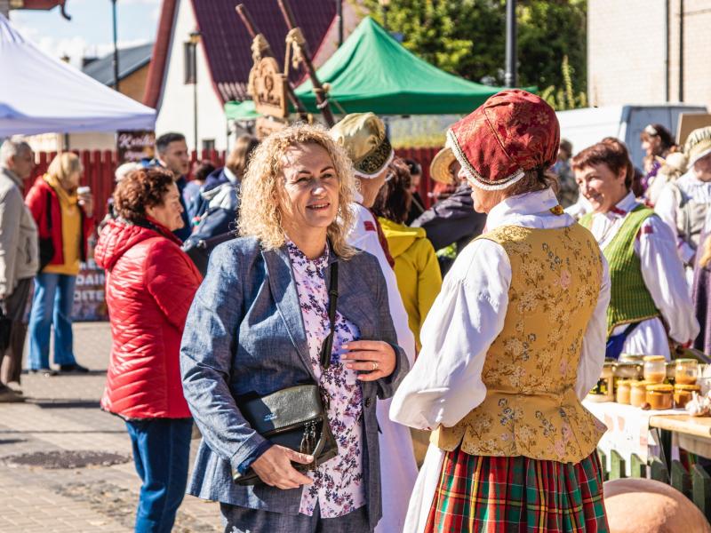 Rudens šventė „SENAME JONŲ DVARE"