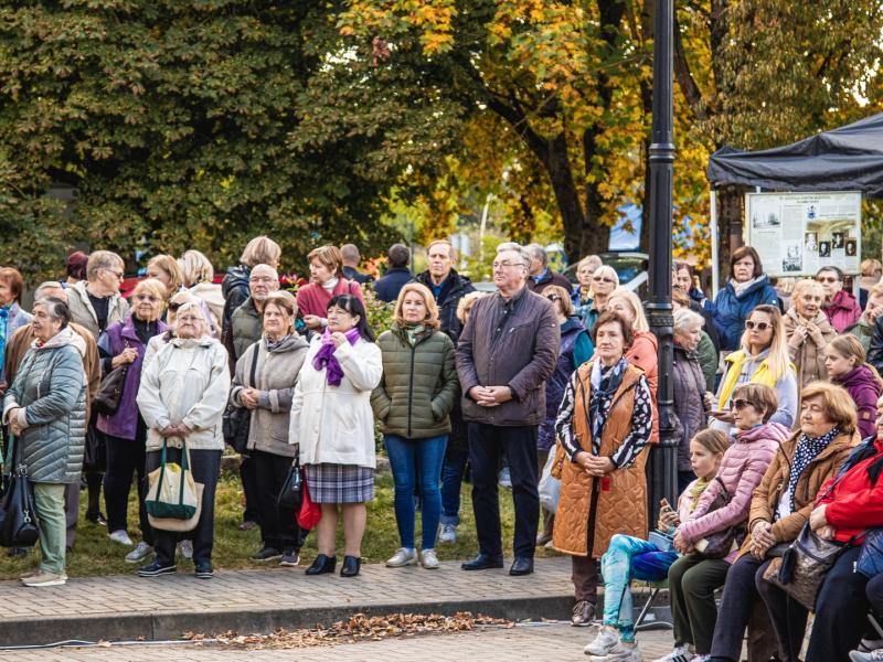 Rudens šventė „SENAME JONŲ DVARE"