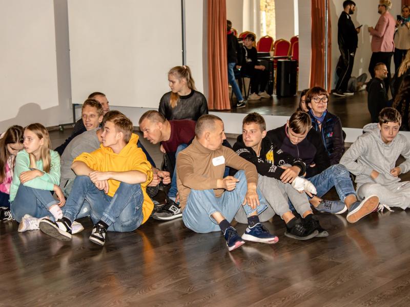 Projektas ,,Lygybės medis“ – laikas, kai meno galia gydo širdis