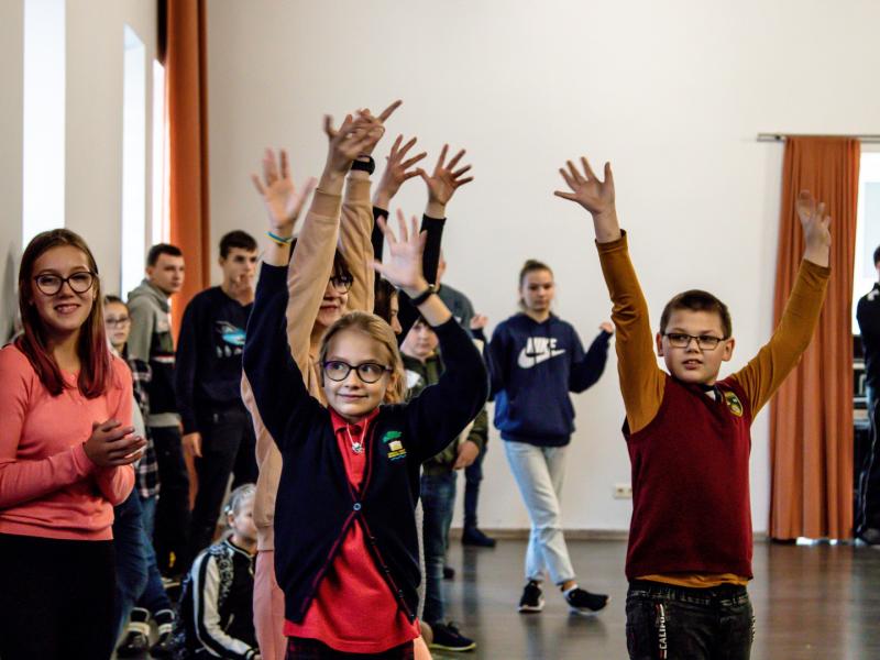 Projektas ,,Lygybės medis“ – laikas, kai meno galia gydo širdis