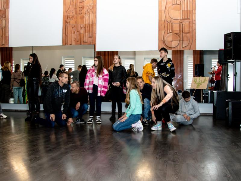 Projektas ,,Lygybės medis“ – laikas, kai meno galia gydo širdis