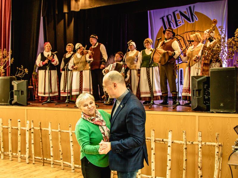 ŠVENTĖ-KONKURSAS TRENK POLKUTĘ