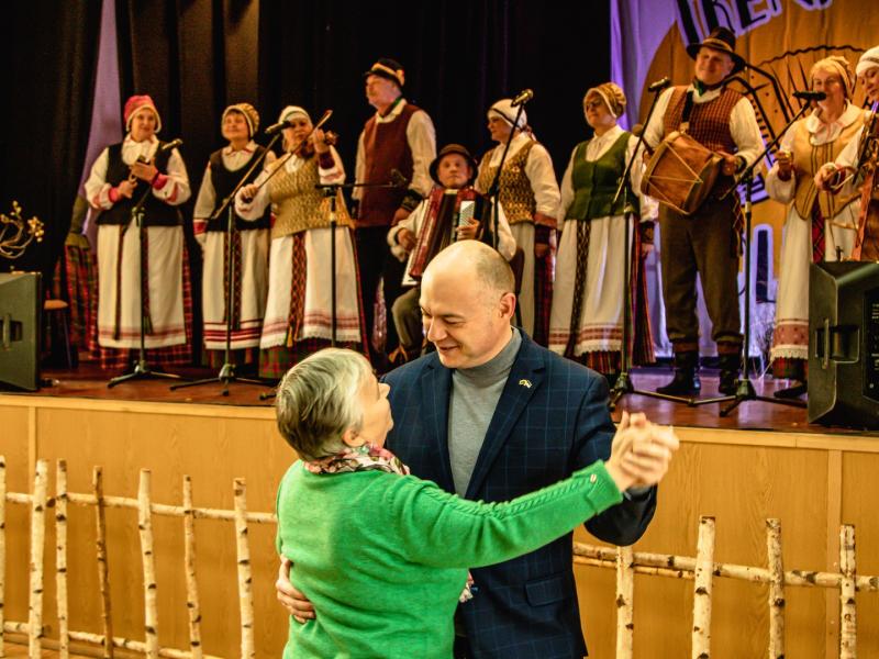 ŠVENTĖ-KONKURSAS TRENK POLKUTĘ