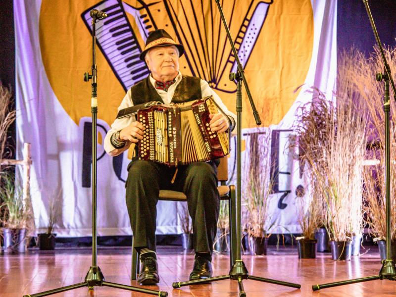 ŠVENTĖ-KONKURSAS TRENK POLKUTĘ