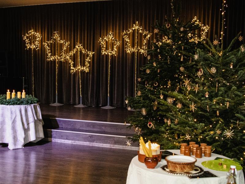  Adventinis vakaras „Žiedas žydi, leliumoj“ 