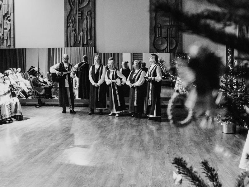  Adventinis vakaras „Žiedas žydi, leliumoj“ 