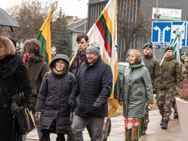 Atkurtai Lietuvos valstybei - 105-eri