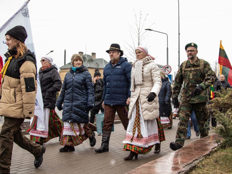 Atkurtai Lietuvos valstybei - 105-eri
