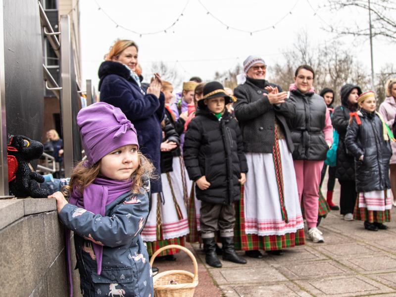 Atvelykio renginys vaikams „Kas Velykės pintinėlėje?“