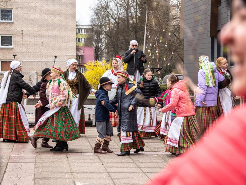 Atvelykio renginys vaikams „Kas Velykės pintinėlėje?“