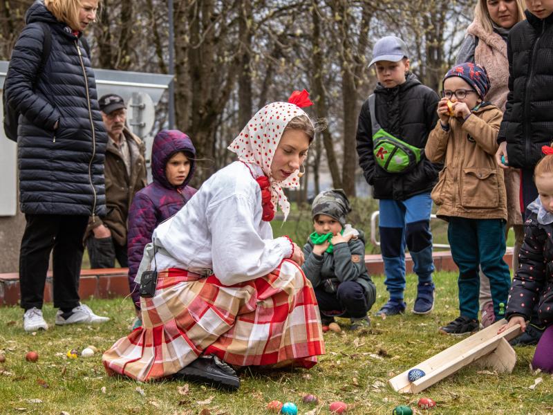 Atvelykio renginys vaikams „Kas Velykės pintinėlėje?“