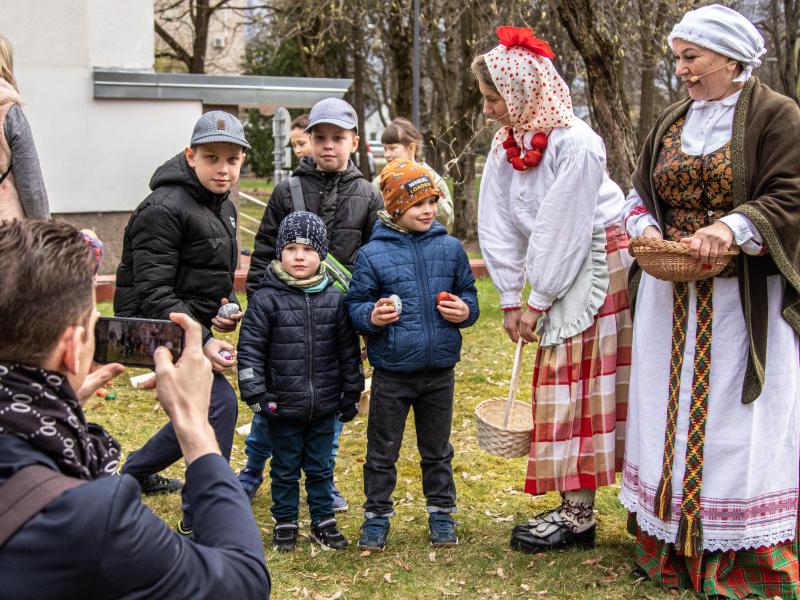 Atvelykio renginys vaikams „Kas Velykės pintinėlėje?“