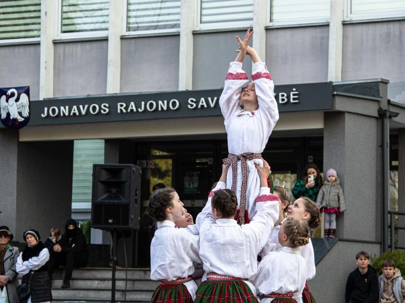 Tarptautinė Šokio diena Jonavoje!