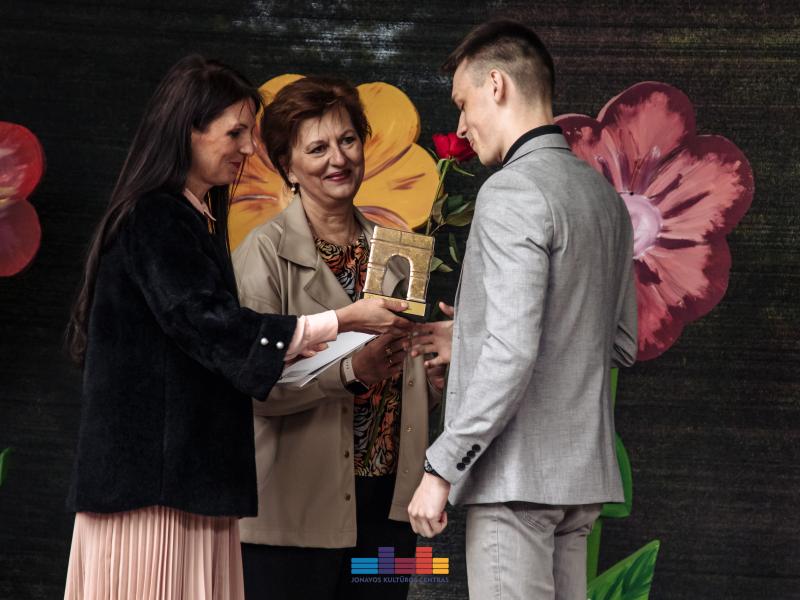 Apdovanojimai „Triumfo arka“