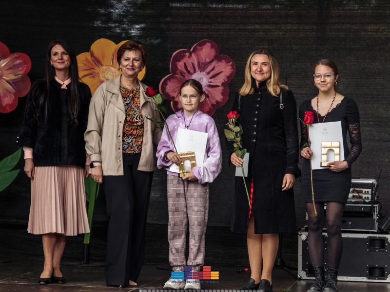 Apdovanojimai „Triumfo arka“
