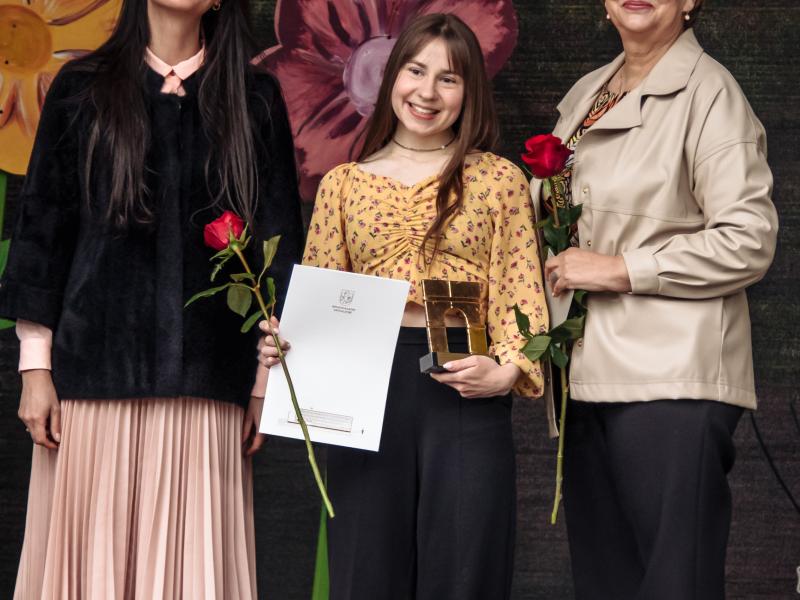 Apdovanojimai „Triumfo arka“