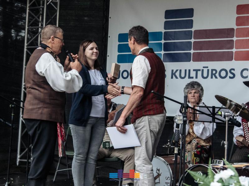 Respublikinėje armonikierių šventėje „Pas Jonus“ 