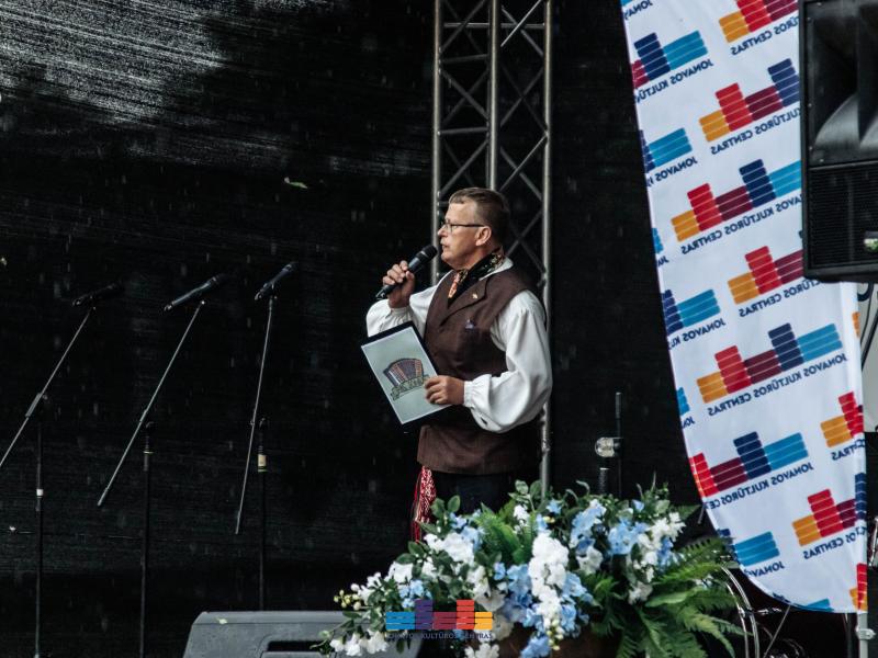 Respublikinėje armonikierių šventėje „Pas Jonus“ 