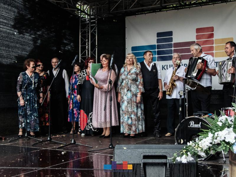 Respublikinėje armonikierių šventėje „Pas Jonus“ 
