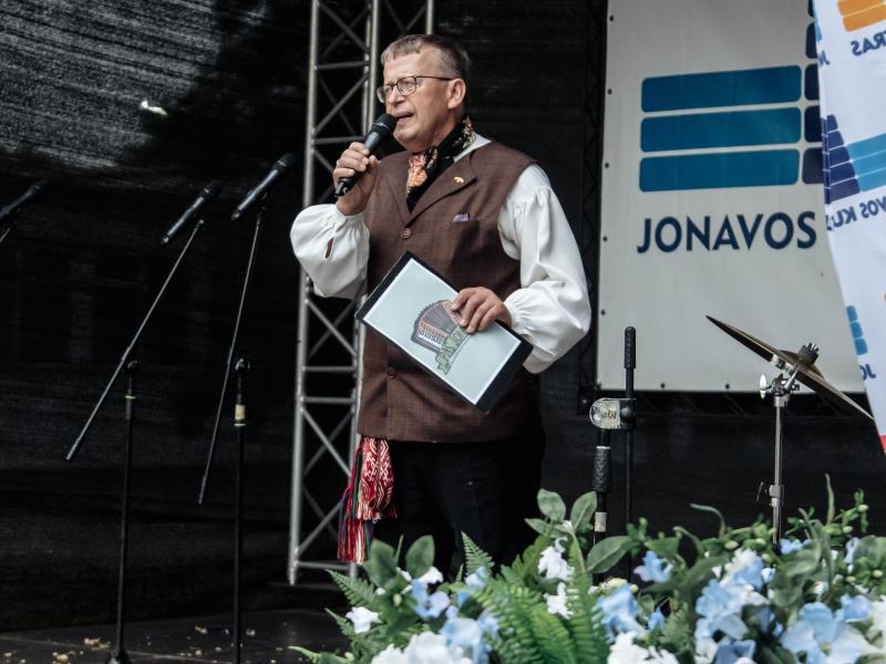 Respublikinėje armonikierių šventėje „Pas Jonus“ 