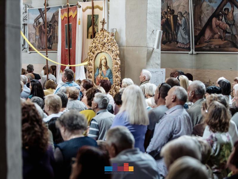 Šv. Onos atlaidų Šv. mišios, Liudo Mikalausko bei Beatos Vingraitės koncertas Skarulių Šv. Onos bažnyčioje 
