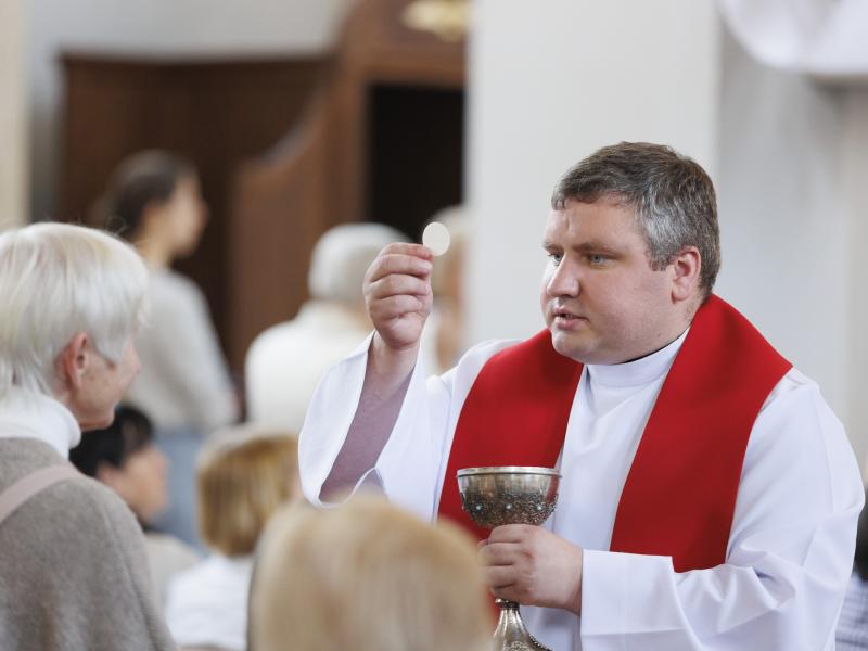 Jonavos Šv. Apaštalo Jokūbo bažnyčiai - 230 metų
