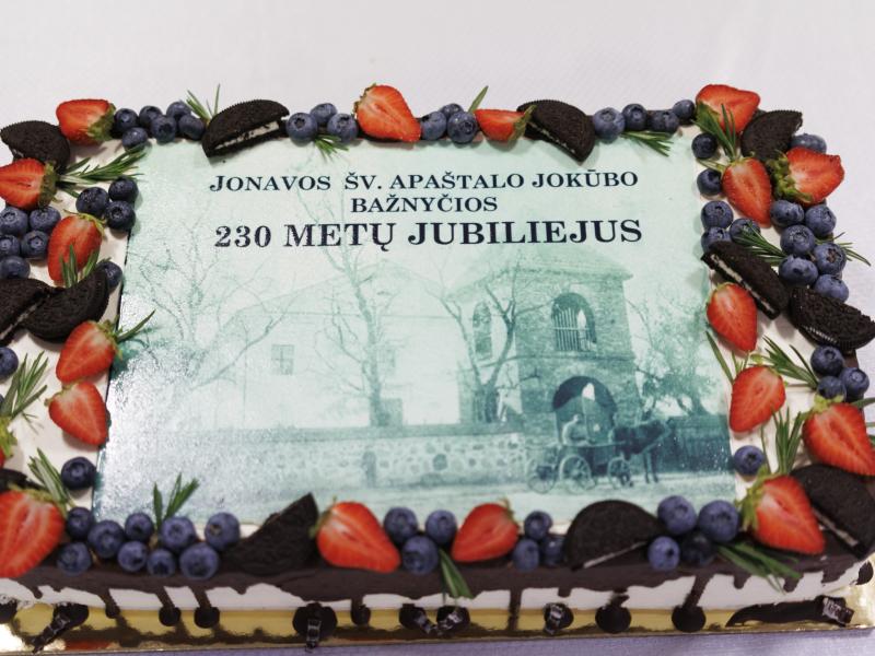 Jonavos Šv. Apaštalo Jokūbo bažnyčiai - 230 metų