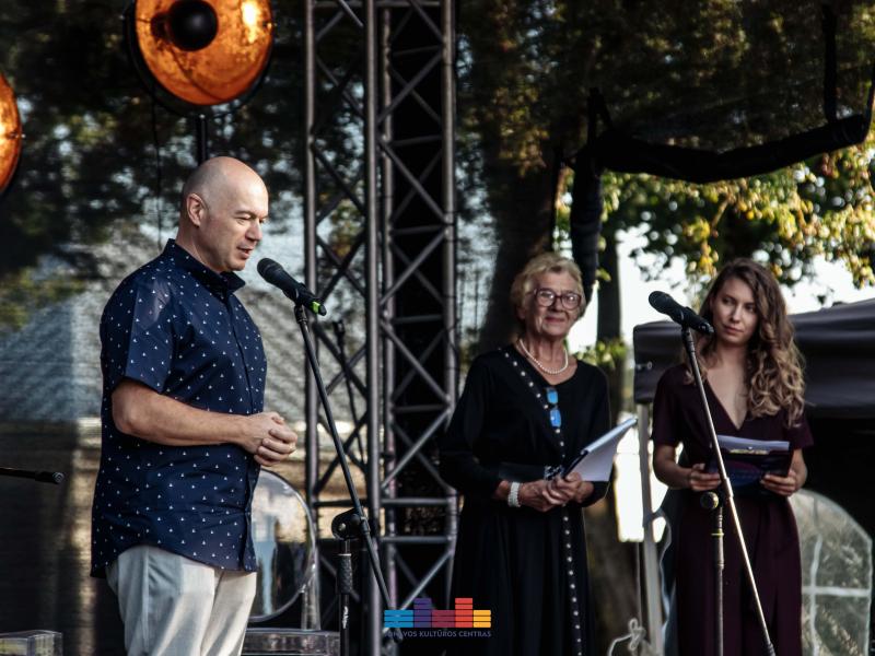 Dainuojamosios poezijos vakaras