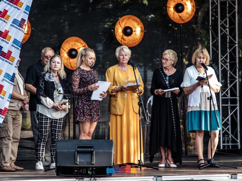 Dainuojamosios poezijos vakaras