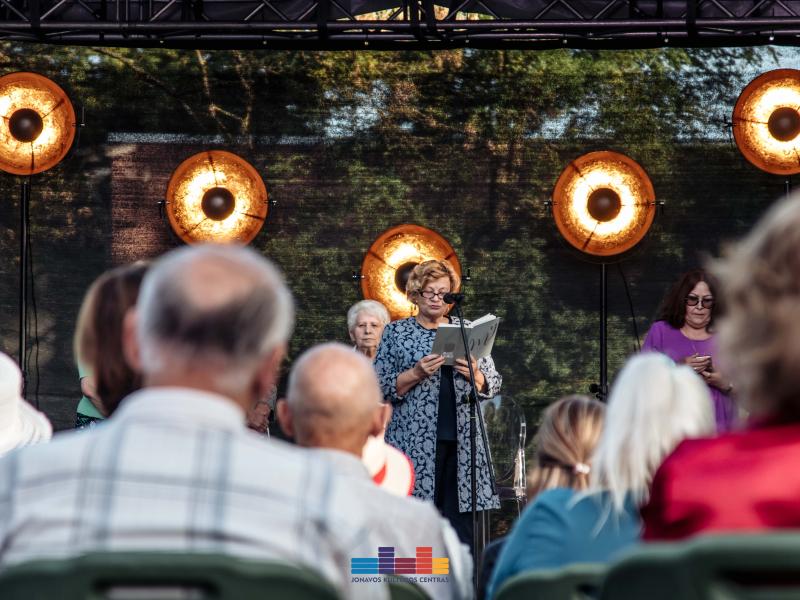 Dainuojamosios poezijos vakaras
