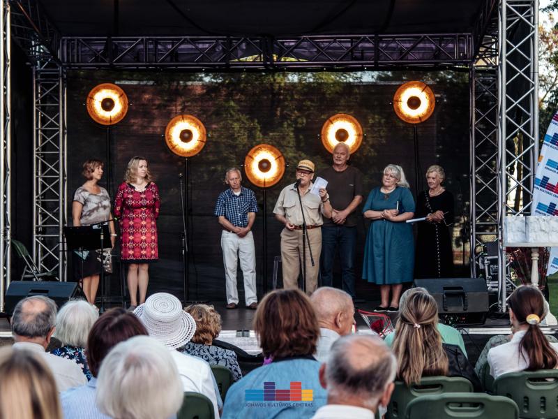 Dainuojamosios poezijos vakaras
