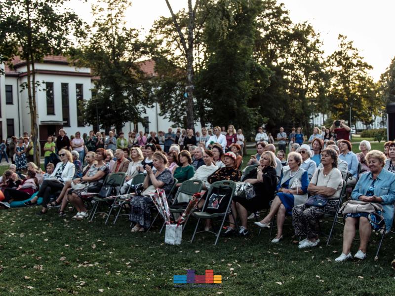 Dainuojamosios poezijos vakaras