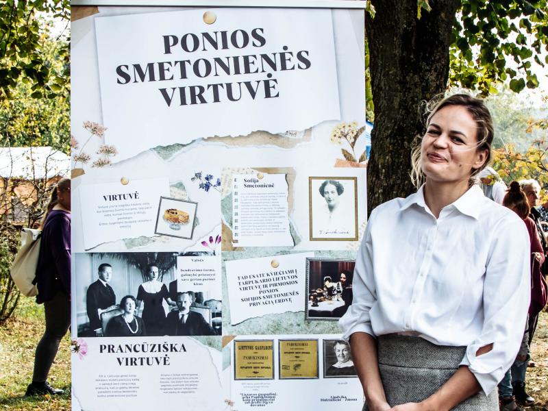  „Rudens šventė. MERGAUTINĖS GODOS JONAVOS TRAKTIERIUJE“