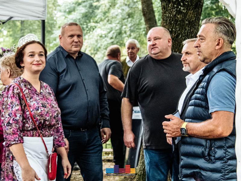  „Rudens šventė. MERGAUTINĖS GODOS JONAVOS TRAKTIERIUJE“
