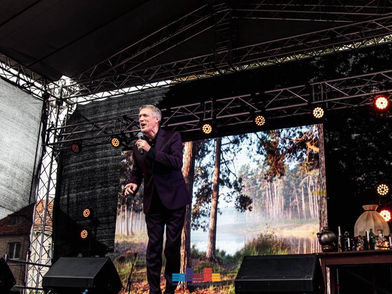  „Rudens šventė. MERGAUTINĖS GODOS JONAVOS TRAKTIERIUJE“
