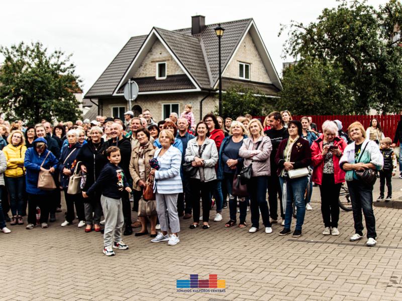  „Rudens šventė. MERGAUTINĖS GODOS JONAVOS TRAKTIERIUJE“