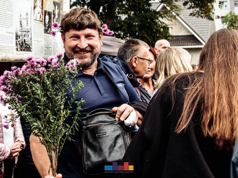  „Rudens šventė. MERGAUTINĖS GODOS JONAVOS TRAKTIERIUJE“