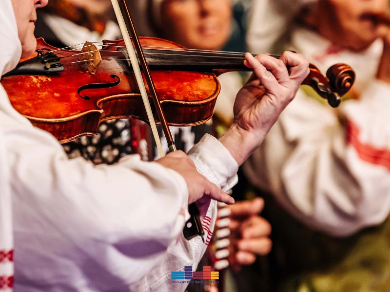  folkloro kolektyvų atranka į 2024 m. šimtmetį minėsiančią Lietuvos dainų šventę „Kad giria žaliuotų“