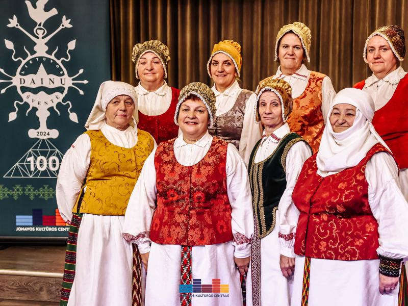  folkloro kolektyvų atranka į 2024 m. šimtmetį minėsiančią Lietuvos dainų šventę „Kad giria žaliuotų“