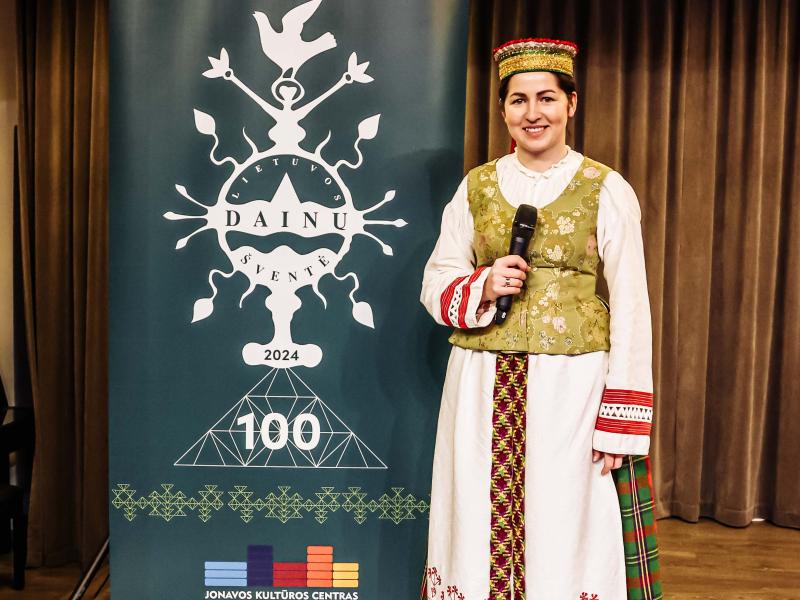  folkloro kolektyvų atranka į 2024 m. šimtmetį minėsiančią Lietuvos dainų šventę „Kad giria žaliuotų“