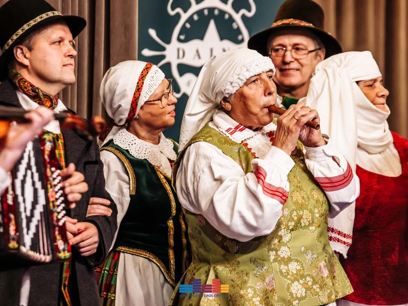  folkloro kolektyvų atranka į 2024 m. šimtmetį minėsiančią Lietuvos dainų šventę „Kad giria žaliuotų“