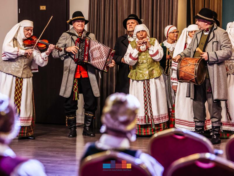  folkloro kolektyvų atranka į 2024 m. šimtmetį minėsiančią Lietuvos dainų šventę „Kad giria žaliuotų“