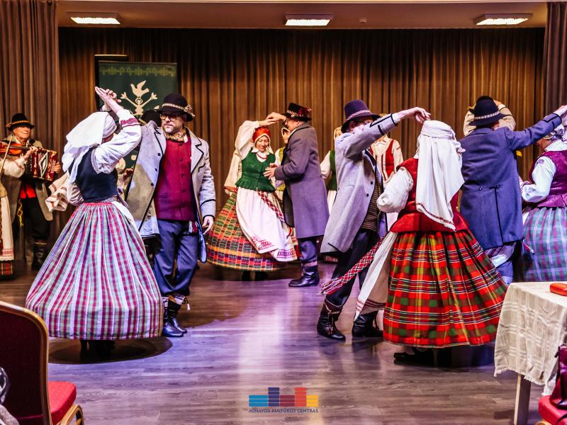  folkloro kolektyvų atranka į 2024 m. šimtmetį minėsiančią Lietuvos dainų šventę „Kad giria žaliuotų“