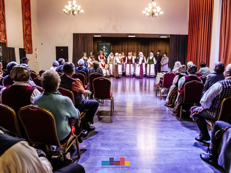  folkloro kolektyvų atranka į 2024 m. šimtmetį minėsiančią Lietuvos dainų šventę „Kad giria žaliuotų“