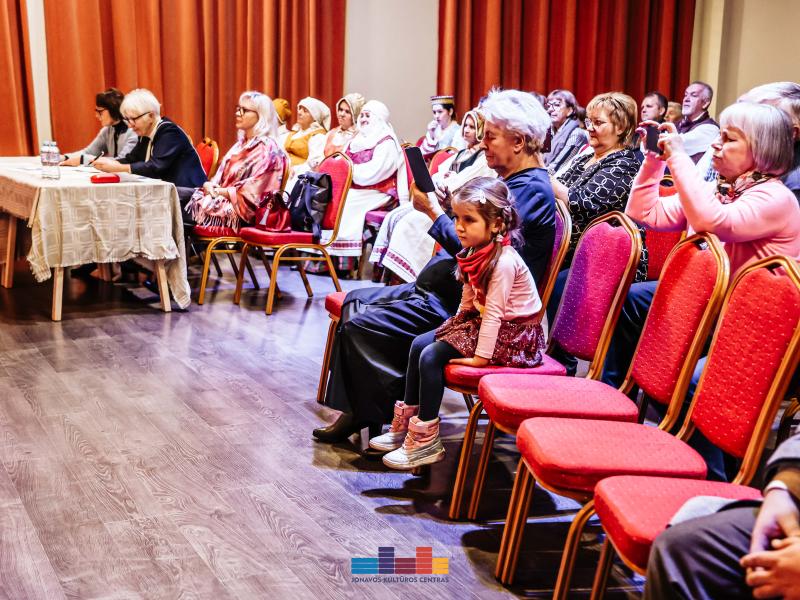  folkloro kolektyvų atranka į 2024 m. šimtmetį minėsiančią Lietuvos dainų šventę „Kad giria žaliuotų“