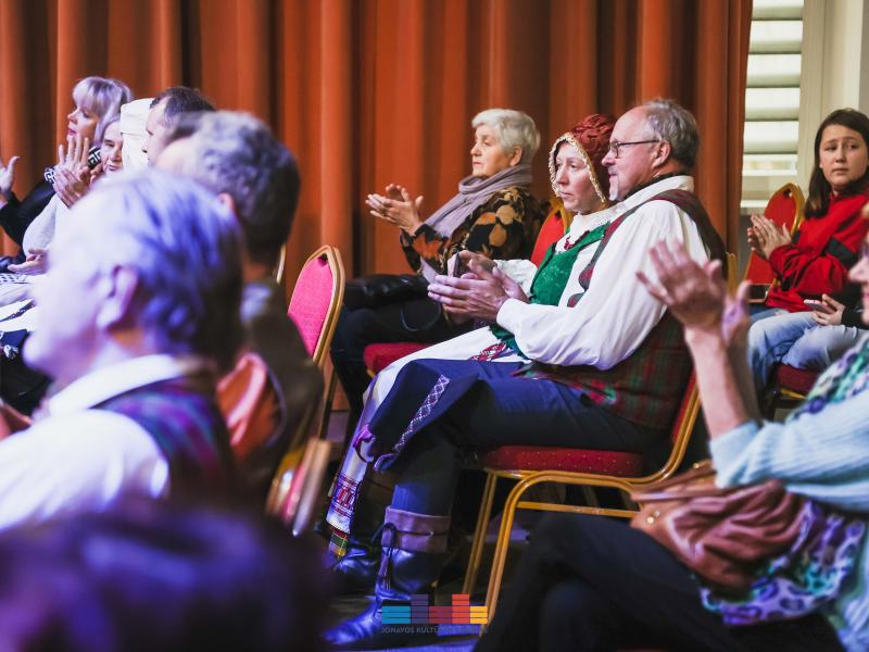  folkloro kolektyvų atranka į 2024 m. šimtmetį minėsiančią Lietuvos dainų šventę „Kad giria žaliuotų“