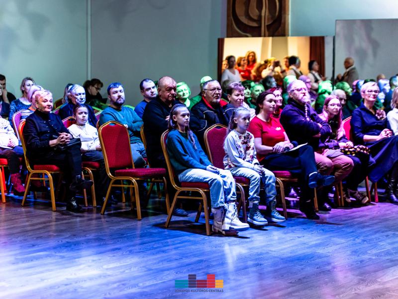 Kultūros centro kolektyvų šventinis koncertas “Siaučiant pūgai“ 