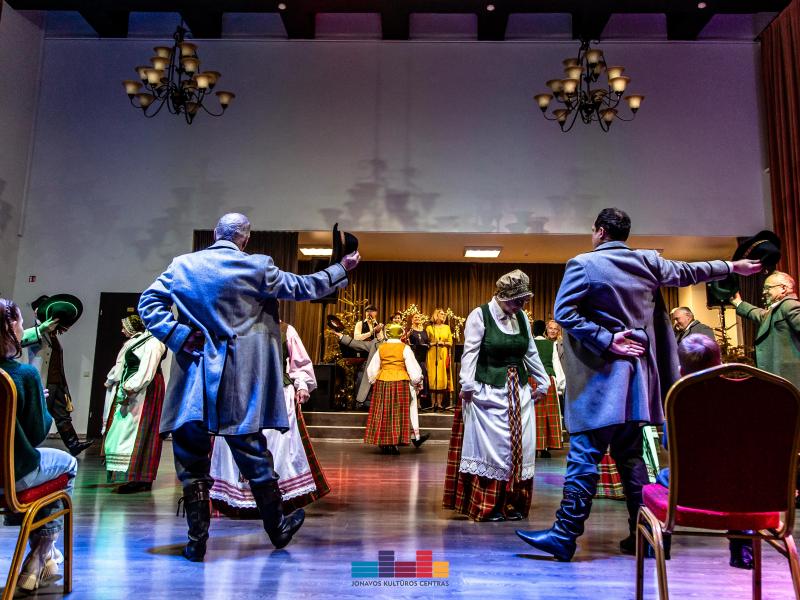 Kultūros centro kolektyvų šventinis koncertas “Siaučiant pūgai“ 